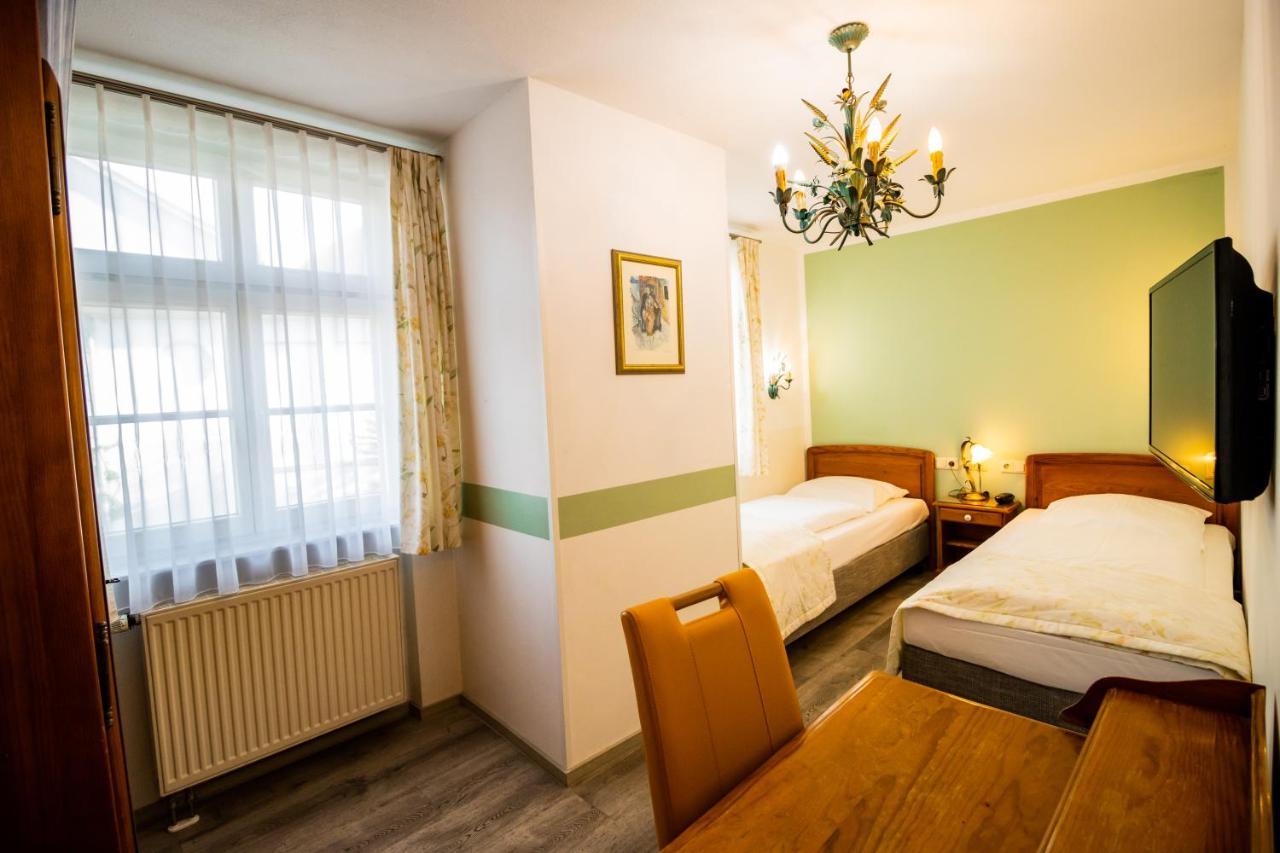 Hotel Gasthof Roessle Weingarten  Kültér fotó