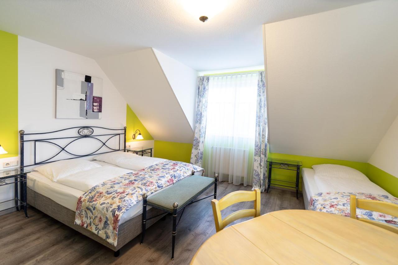 Hotel Gasthof Roessle Weingarten  Kültér fotó